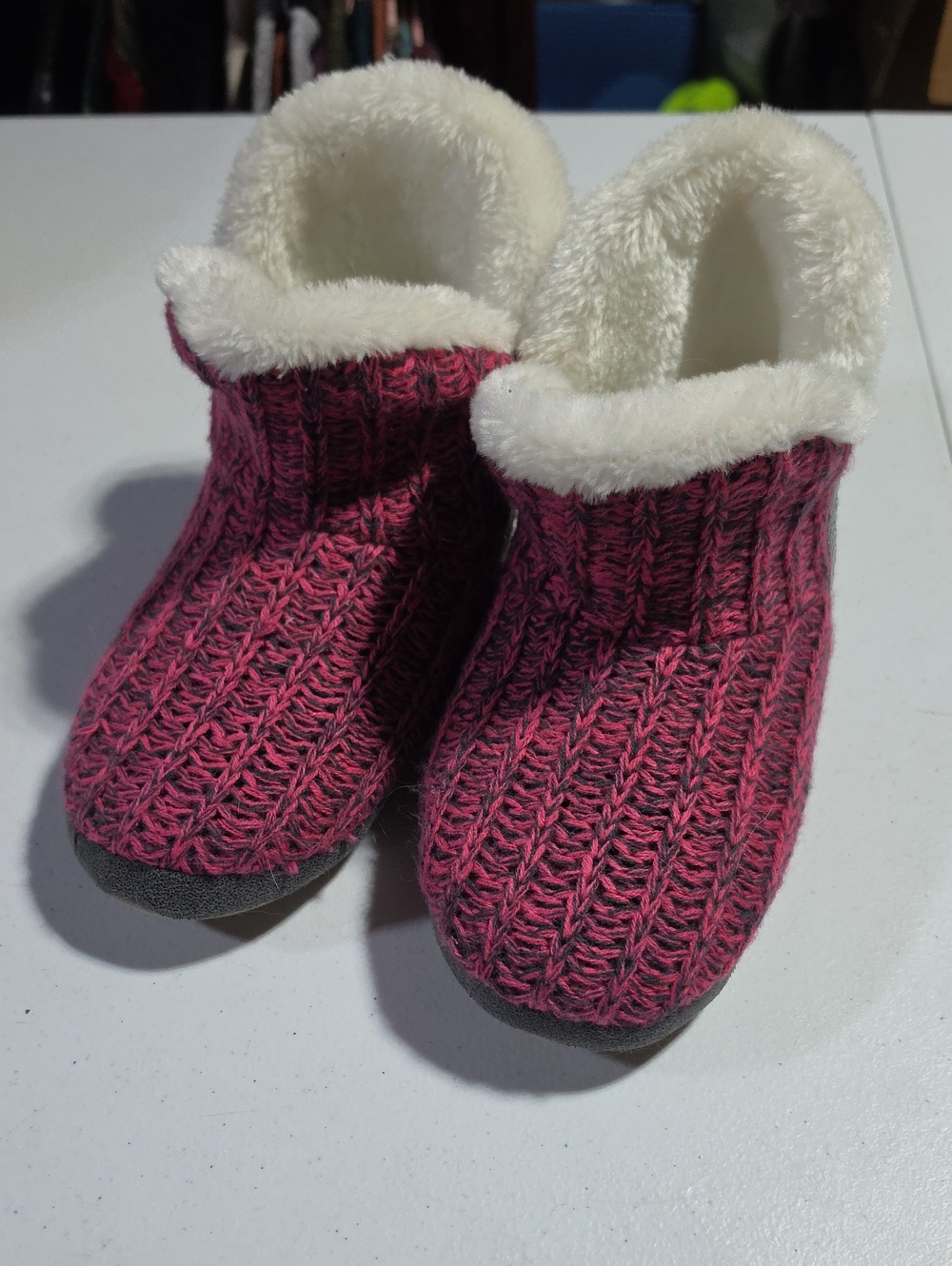 Cozy Women's Knit Slipper Boots - Pink with Cream Faux Fur